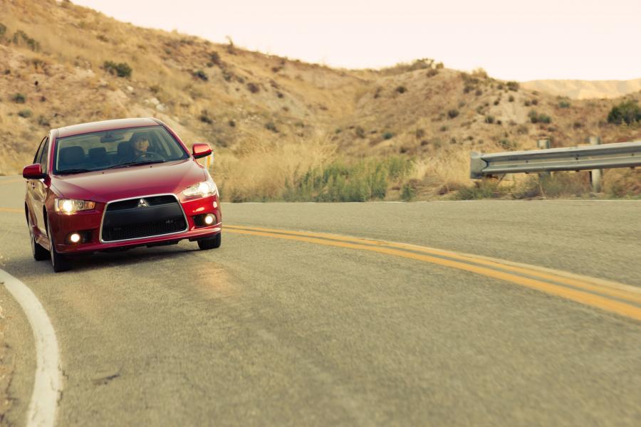  Mitsubishi Lancer GT Touring 2012 года  (фото 22 из 23)